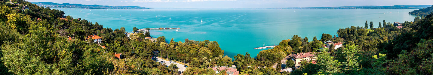 Panoramablick auf den Balaton iStock.com / Eloi_Omella