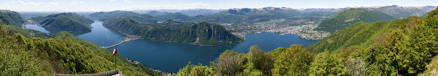 Blick vom Sighignola auf den Golf von Lugano iStock.com / Mor65