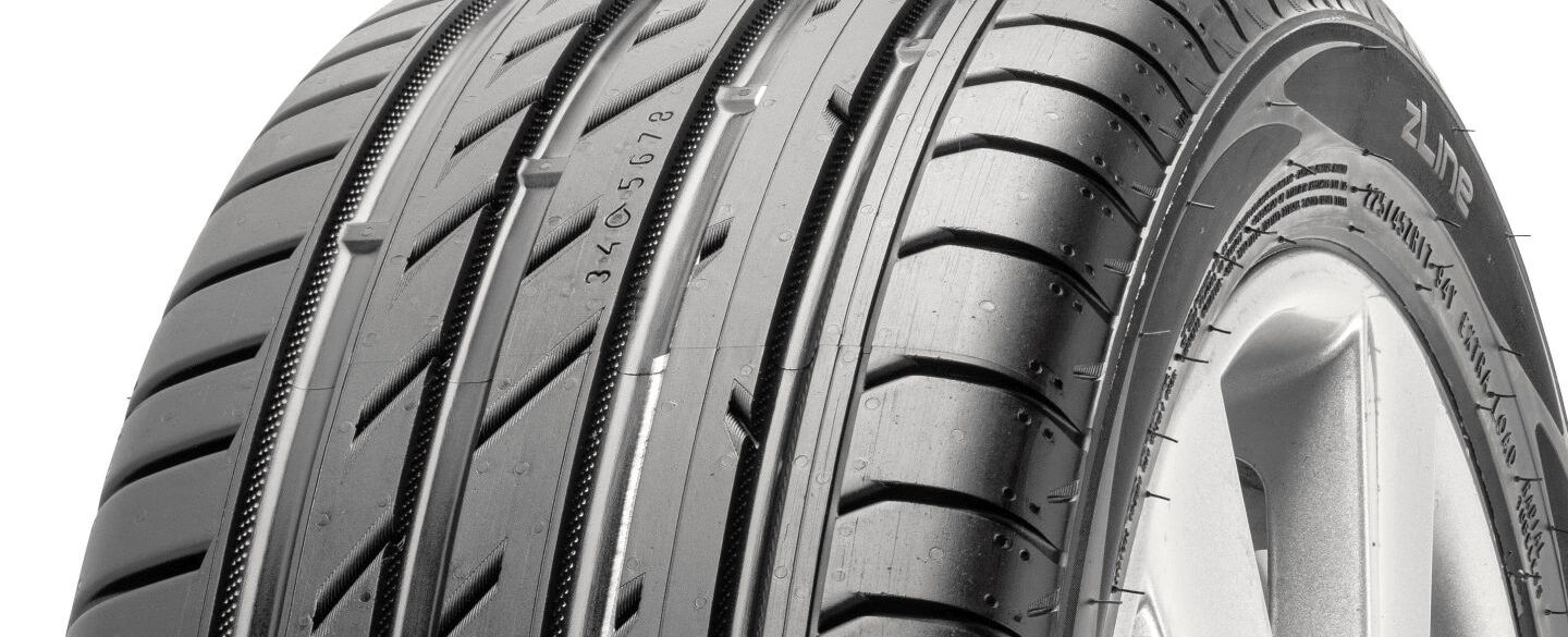 SRT 2016 - 225 - Nokian