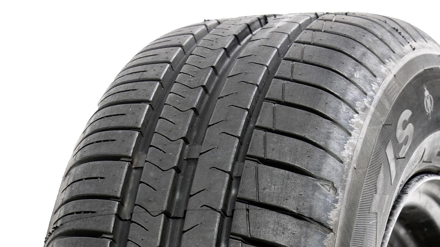 255/65 r17 maxxis нт-770 110s. Максис 195 65 r15. Шина maxxis np5 185/60 r14 82t. 195/65r15 maxxis hp5 91v. Максис 195/50/15.