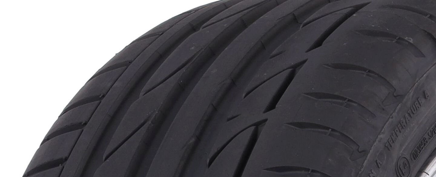 SRT 2020 - 225 - Bridgestone