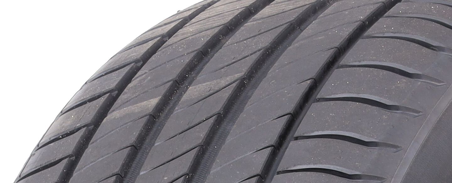 SRT 2020 - 235 - Michelin