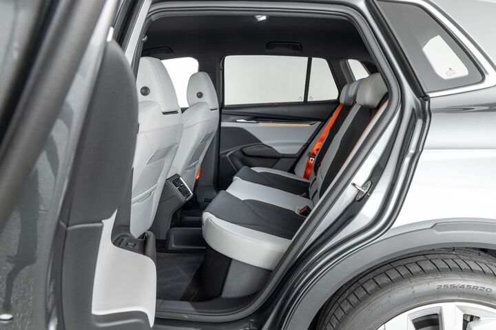 Skoda Elroq 85 (01/2025 - 04/2026)