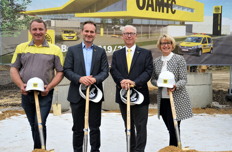 Freuen sich auf den Neubau: Spatenstich Grieskirchen.jpg ÖAMTC