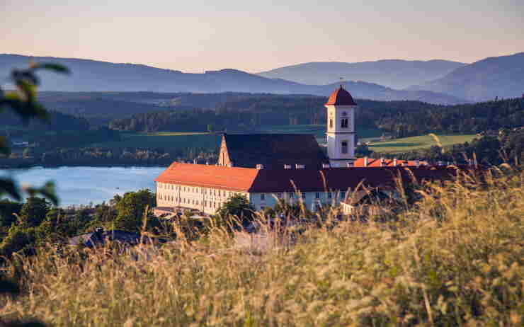 Stift St. Georgen Stift St. Georgen © Elias Jerusalem