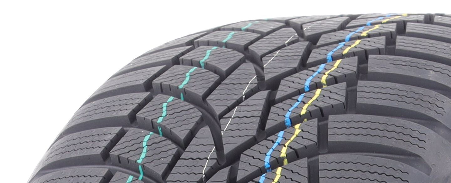 WRT2021-225 - TOYO TIRES