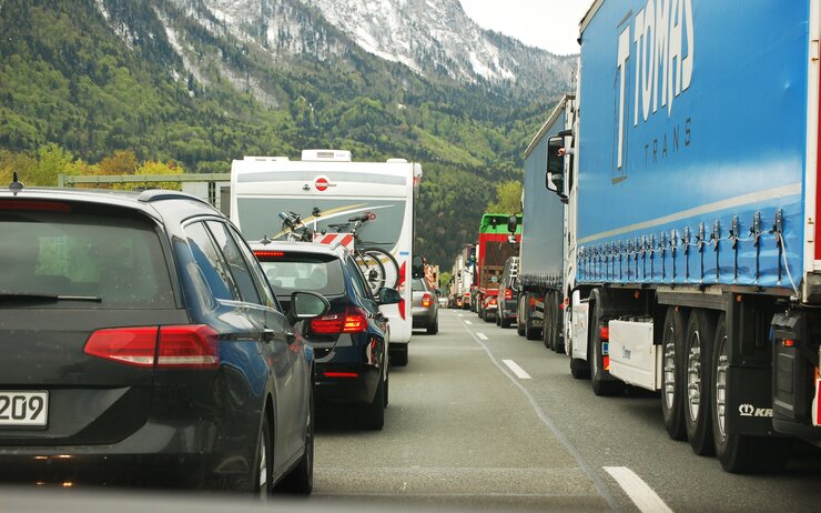 Stau auf einer Autobahn