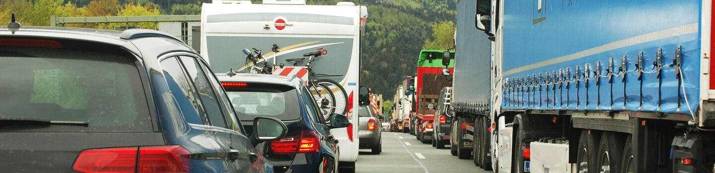 Stau auf einer Autobahn
