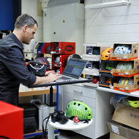 ÖAMTC-Test Fahrradhelme für Jugendliche