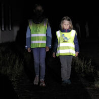 ÖAMTC-Untersuchung: Warnwesten für Kinder