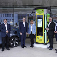 Raiffeisen, ÖAMTC und Siemens machen E-Laden günstiger und nachhaltig