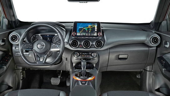 03_Nissan Juke_CMS.jpg