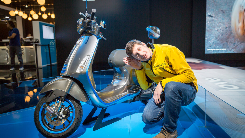 1710_EICMA_Vespa_Elettrica-0961.jpg Wilhelm Bauer