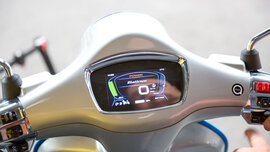 1811_EICMA_Cockpit_Vespa_Elettrica-3444.jpg
