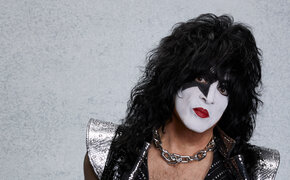 2022_06_kiss_paul_stanley_KISS_aufmacher_1.jpg KISS