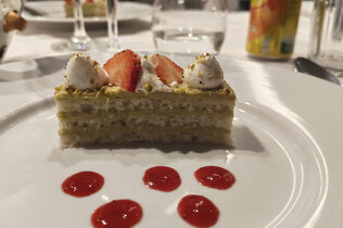 Ein Dessert auf der MSC World Europa.
