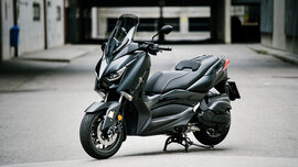 400er_YamahaXMax400_Front_CMS.jpg