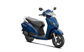 Ein blauer Honda-Motorroller