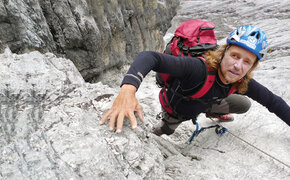 Aufmacher_Carstensz Pyramide_cAndreas Unterkreuter_CMS.jpg Andreas Unterkreuter