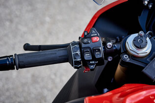 BMW S1000RR_er428_CMS.jpg