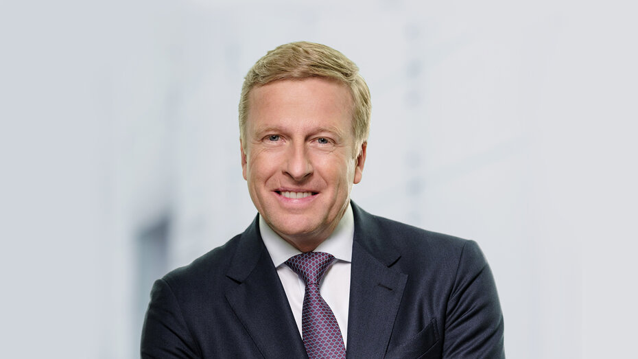 BMW chair_P90407124_1_CMS.jpg