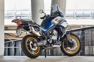 CF MOTO 800 MT_er291_CMS.jpg