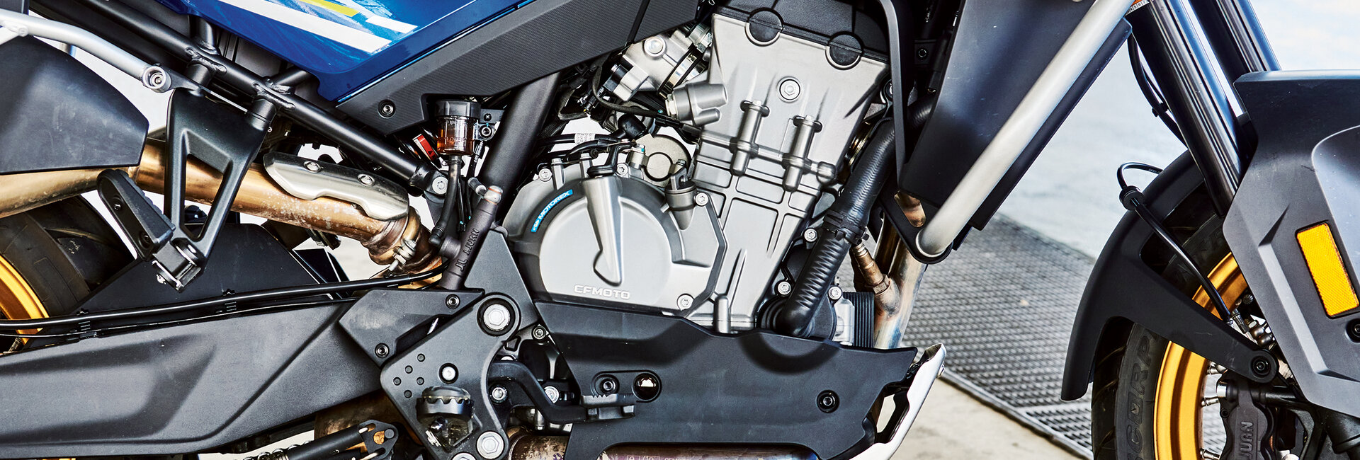 CF MOTO 800 MT_er296_CMS.jpg