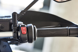 CF MOTO 800 MT_er315_CMS.jpg