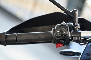 CF MOTO 800 MT_er321_CMS.jpg