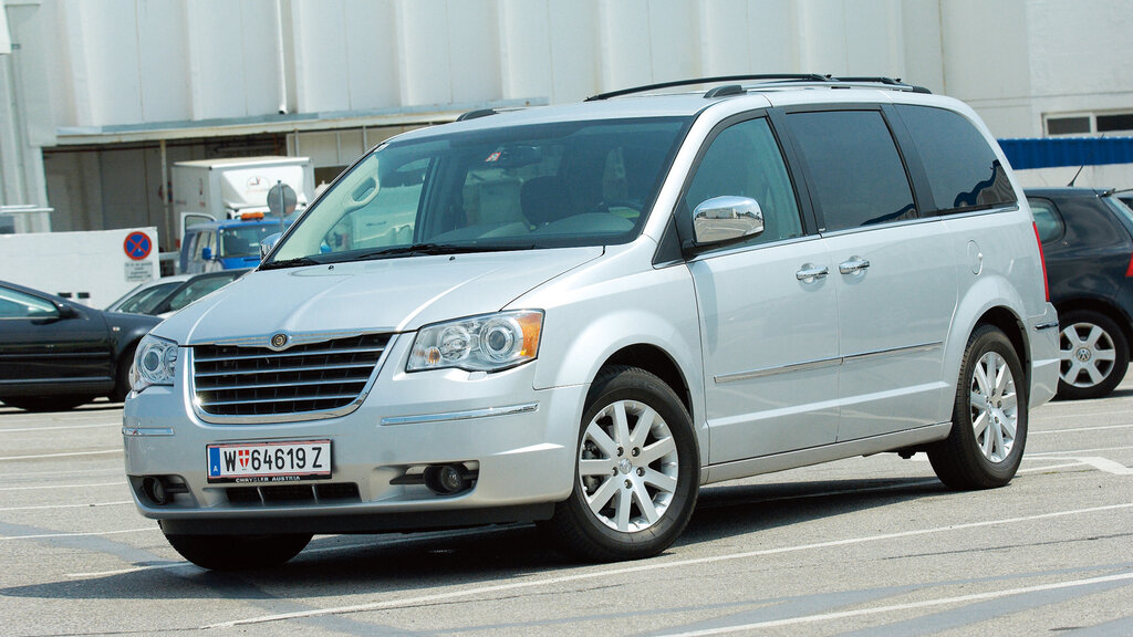 Chrysler_Grand_Voyager_CRD_MA_CMS.jpg Archiv