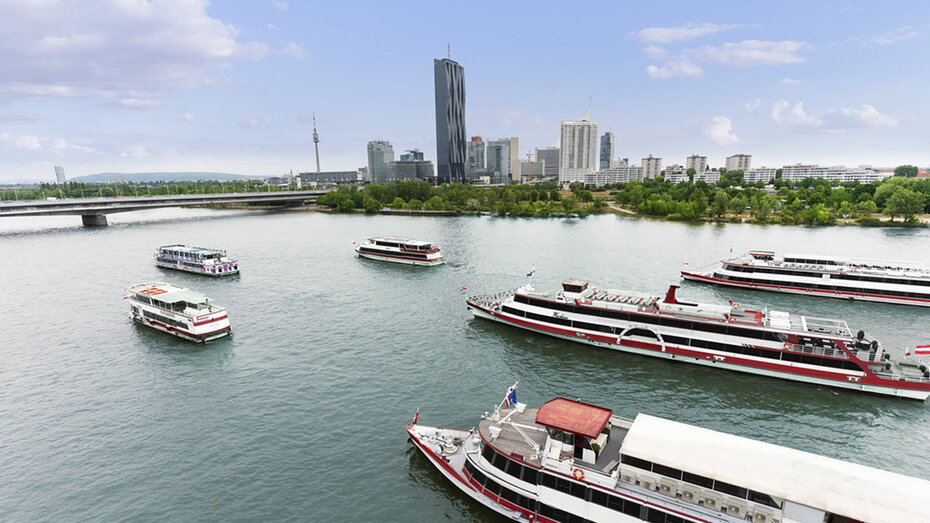 DDSG_Flotte auf der Donau