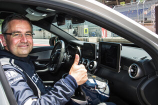 Dr Ian Roberts_Medical Car_RB-Ring_Juli2017_HE_137_CMS.jpg