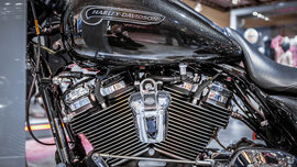 EICMA 2016_0005_Zahr_CMS.jpg