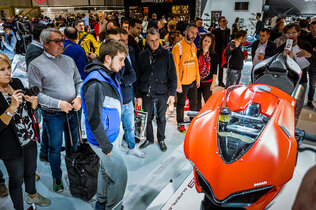 EICMA 2016_1924_Zahr_CMS.jpg