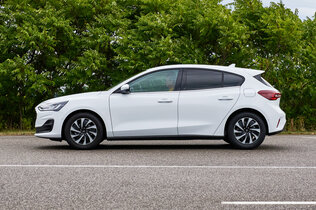 FORD FOCUS ECOBOOST HYBRID_er020_CMS.jpg