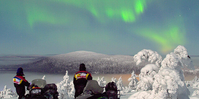 Finnland_Levi_Motorschlitten_Polarlichtsafari_CMS.jpg Prima Reisen