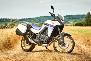 HONDA TRANSALP 750_er125_CMS.jpg