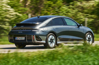 HYUNDAI IONIQ 6_er062.jpg