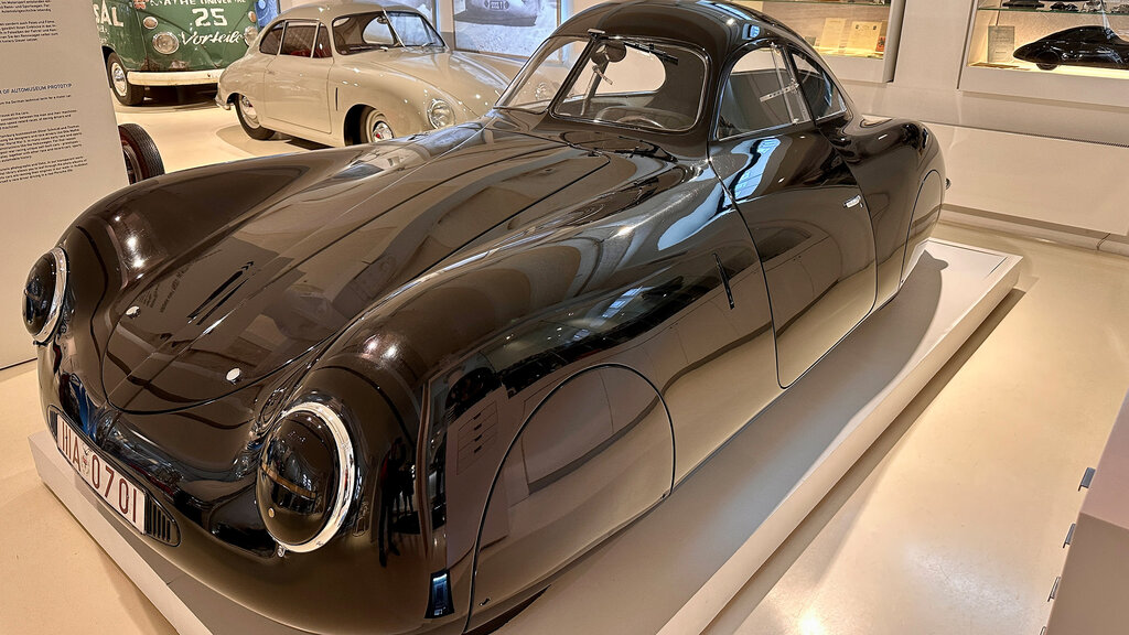 Der Typ 64 gilt als Vorbild der späteren Porsche-Sportwagen.