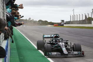 Hamilton_LAT_Images_M249143 (1)_CMS.JPG