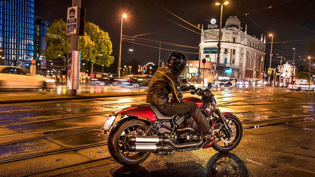 Harley Davidson Night Rod__HEN5540_CMS.jpg Heinz Henninger