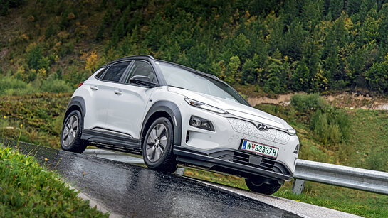 Hyundai Kona Elektro_HEN_1064_CMS.jpg