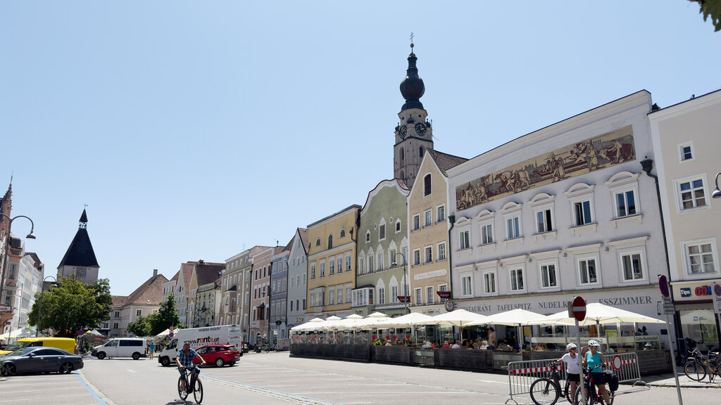 Historische Gebäude am Hauptplatz von Braunau
