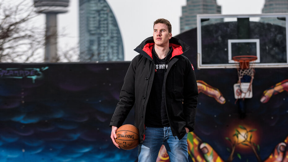 Jakob_Poeltl 03_CMS.jpg
