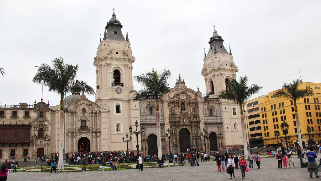 Die Kathedrale von Lima Roland Fibich