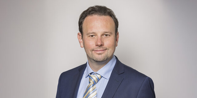 Porträtaufnahme von WIFO-Ökonom Klaus Friesenbichler