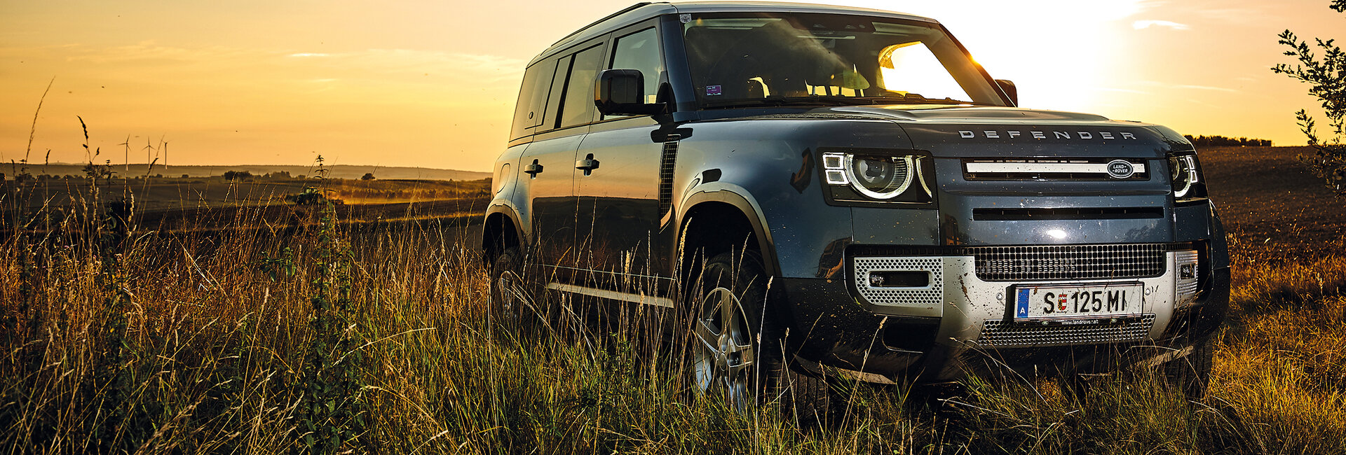 Land Rover Defender 110_er742_CMS.jpg