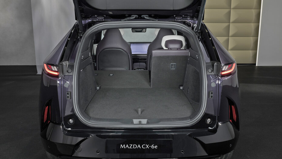 Kofferraum im neuen Mazda CX-6e