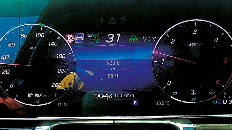 MercedesSBildschirmfoto 2021GR_CMS.jpg