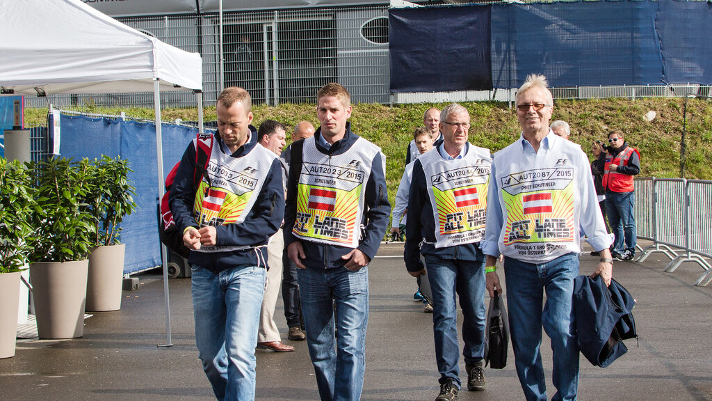 OSK_F1-GP_A_Red Bull-Ring_2015-06_HE_0843_CMS.jpg Helmut Eckler